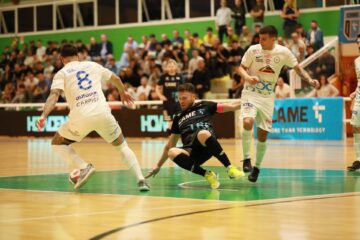 Napoli stoico a Treviso, gli azzurri espugnano il PalaCicogna. Capitan Perugino: “Vittoria di cuore, nonostante le assenze”