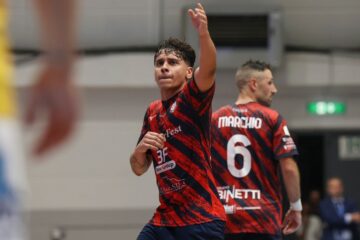 Felipinho e la Pirossigeno Cosenza si salutano